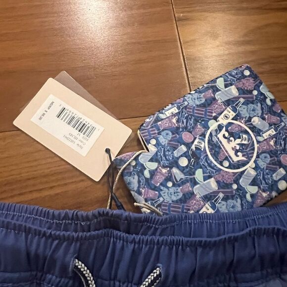 COPY - Peter Millar men’s shark swim trunks NWT size large - Picture 6 of 12